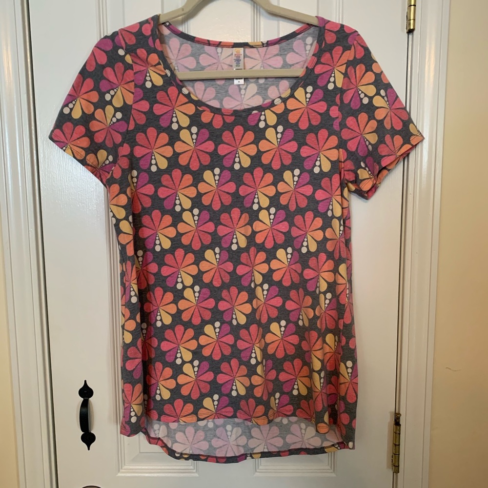Lularoe T-shirt